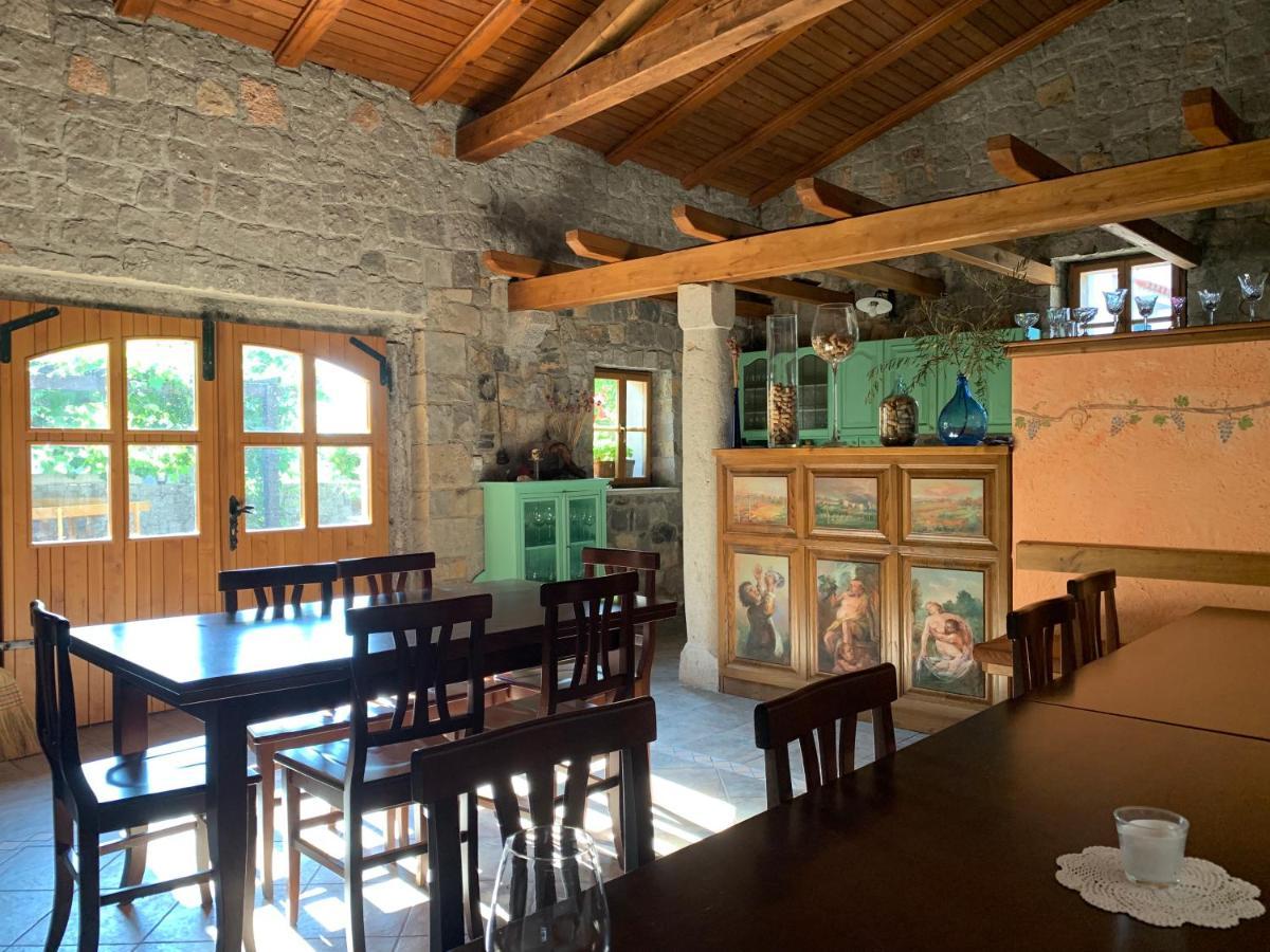 Tomaj Skerlj Wine Estate 게스트하우스 외부 사진