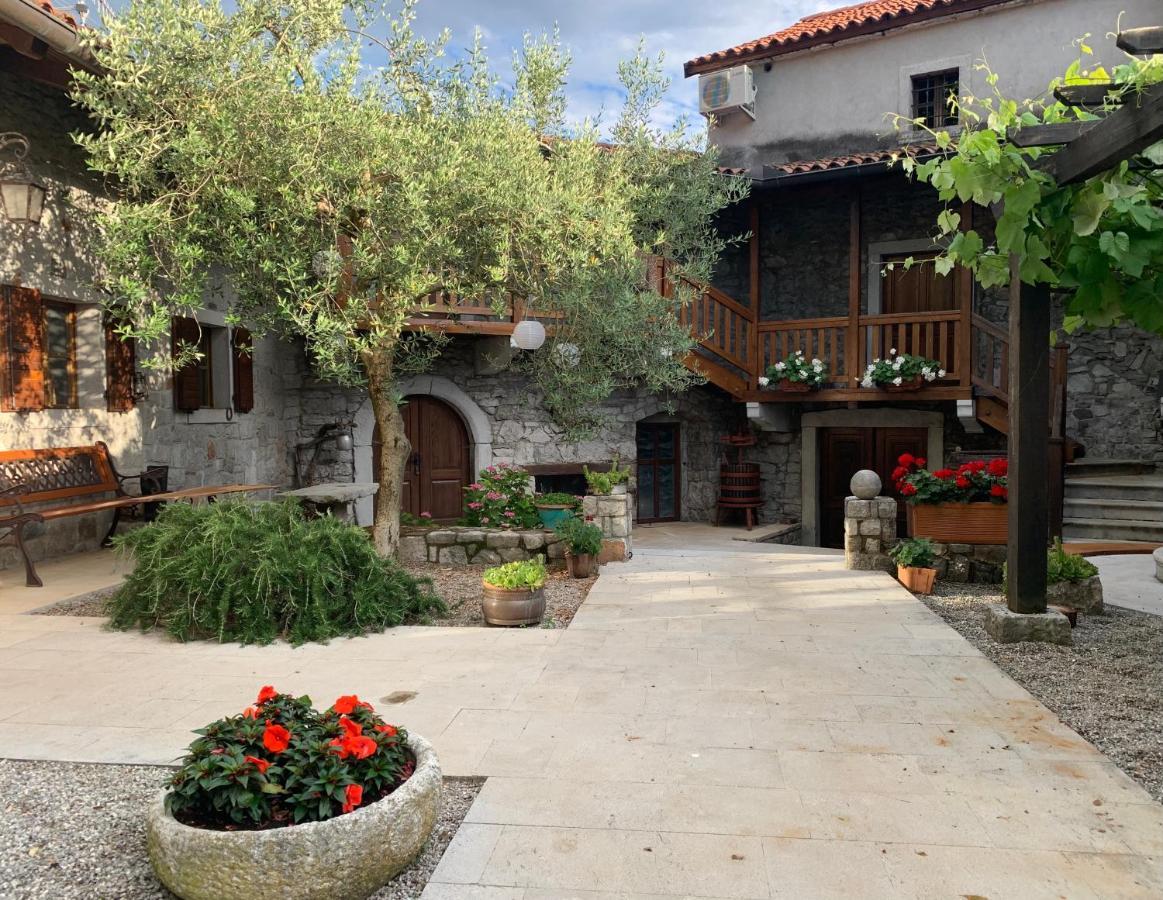 Tomaj Skerlj Wine Estate 게스트하우스 외부 사진